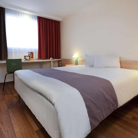 ไอบิส เบอร์ลิน ไดรลินเดิน Hotel ไคลน์มัคโนว ภายนอก รูปภาพ